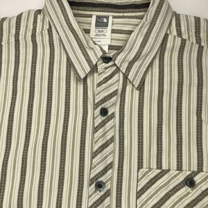 The North‎ Face Men's XL Beige Striped Button Up Short Sleeve Outdoor Shirt